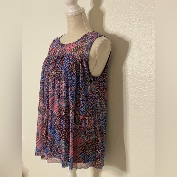 Bobbie Brooks Multi Color Sheer Lined Tank Top - Picture 5 of 7
